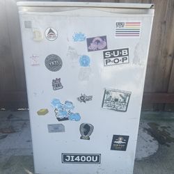 Mini Refrigerator 
