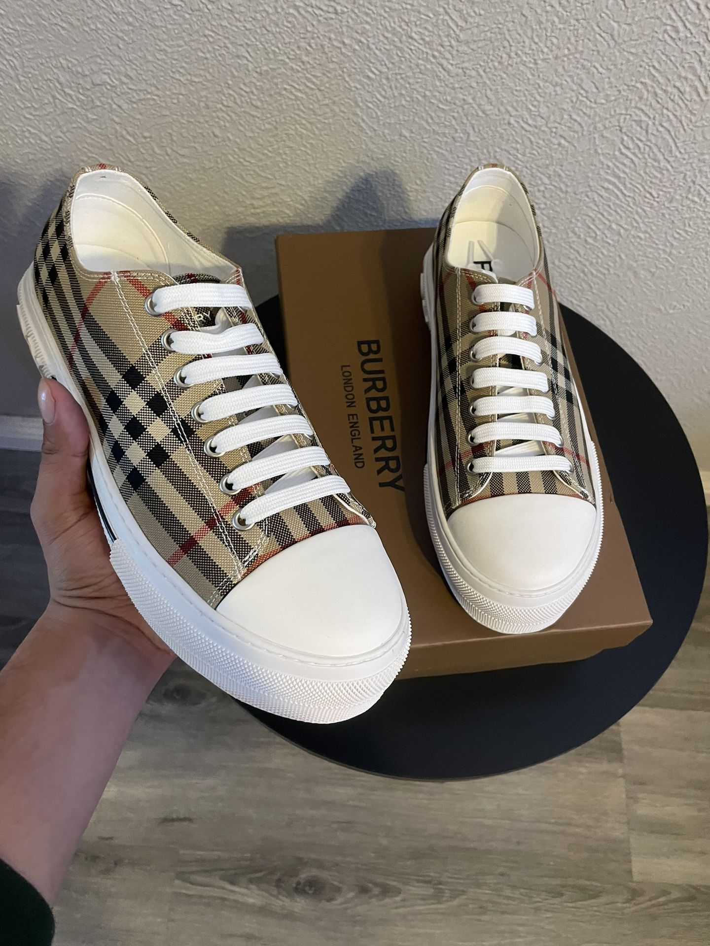 Burberry Shoes