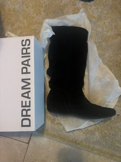 Woman’s Boots size 10