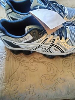 Woman shoes size 8