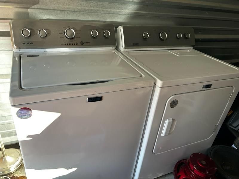 Maytag Washer And Dryer Set