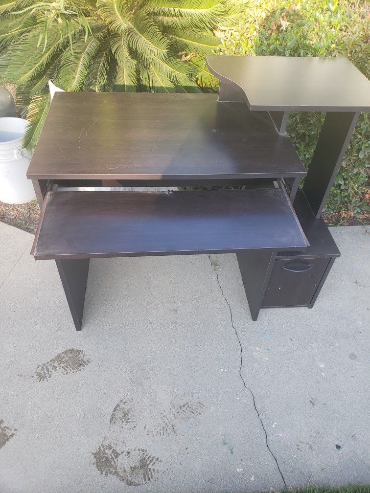 Computer Desk