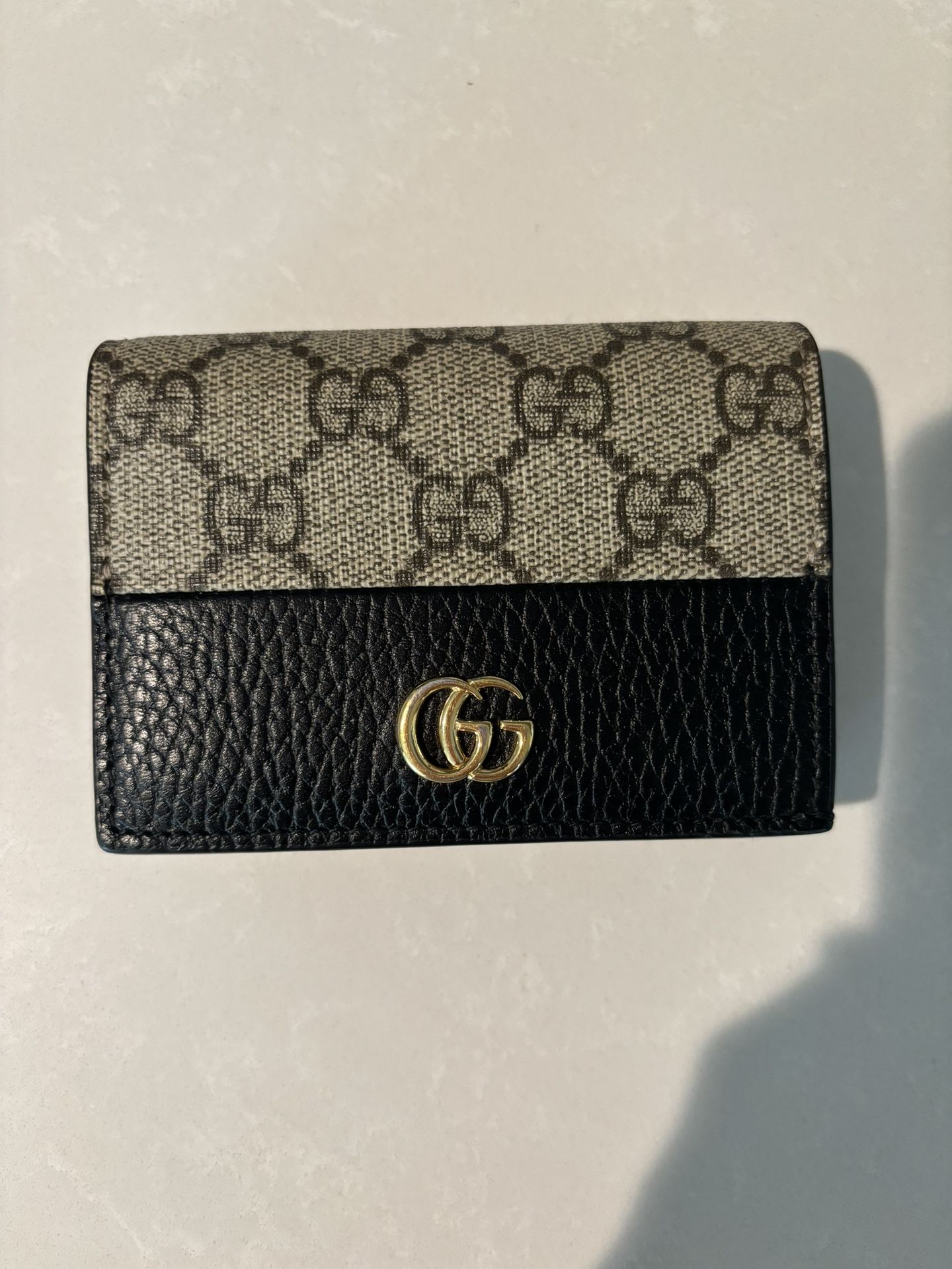 Authentic Gucci Wallet 