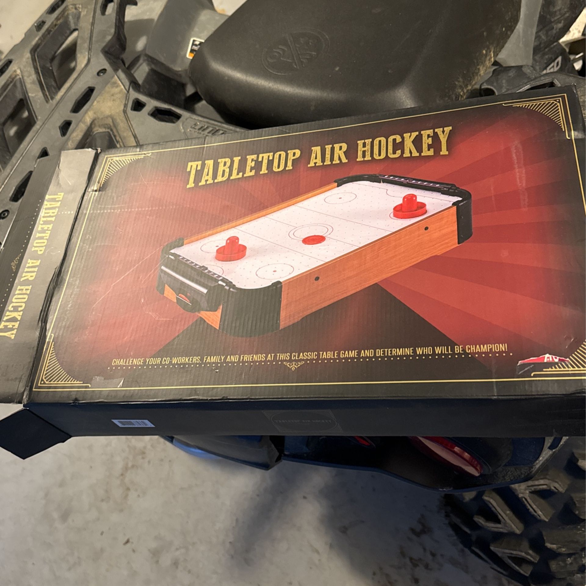 Tabletop Air Hockey 