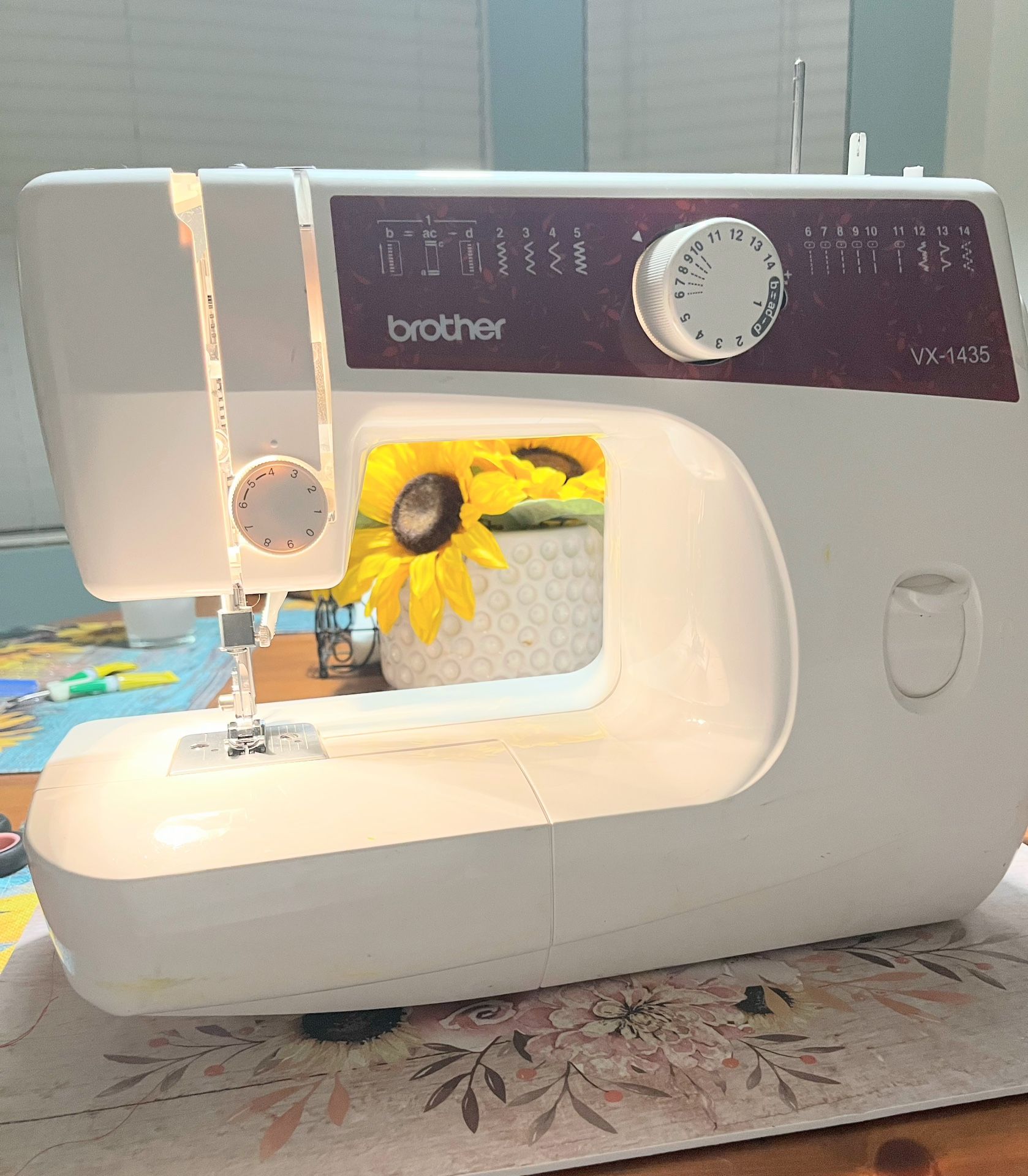 BROTHER SEWING MACHINE