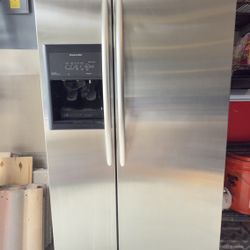 Kitchen Aid Refrigerator 