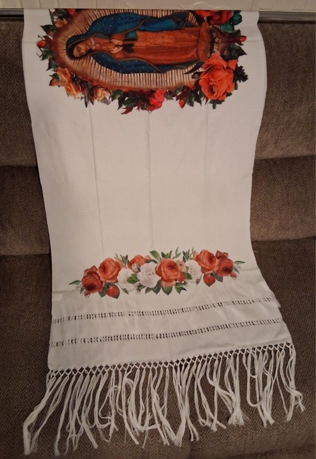 Virgen De Guadalupe  Shawl  / Reboso 