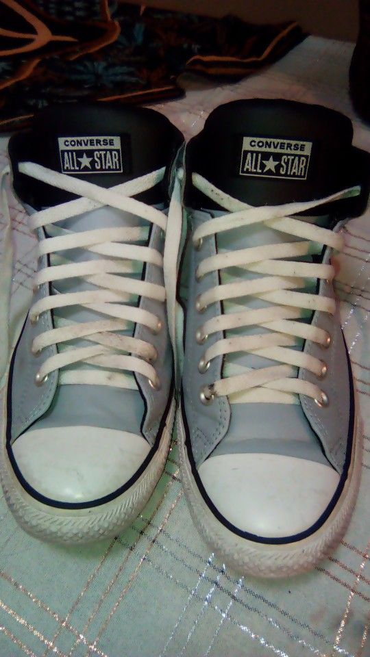 Mens Converse Shoes 9.5 $10