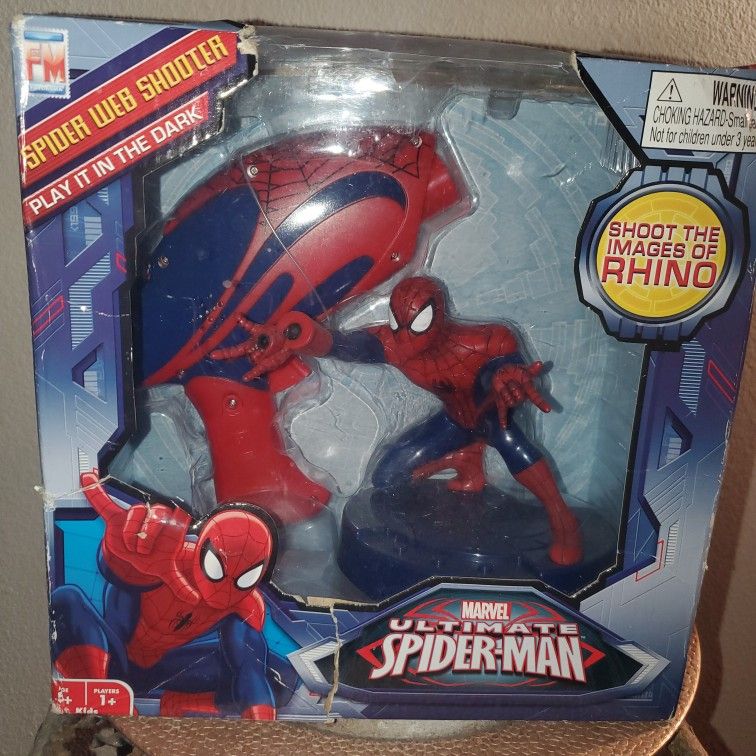 ULTIMATE SPIDER-MAN Shoot Images Of Rhino - Spider WEB Shooter