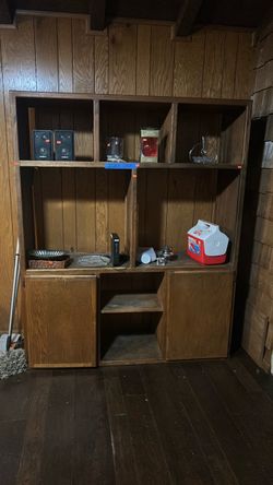 Entertainment shelving