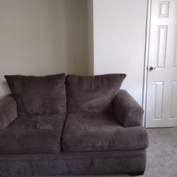 loveseat