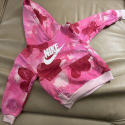 New Nike hoodie for girl size 4T with tag