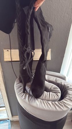Heels / Boots