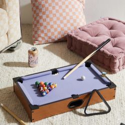 Mini Pool Table 
