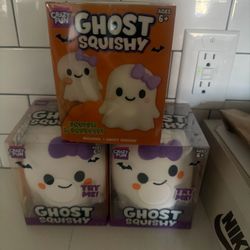 Squishy ghost by crazy fun