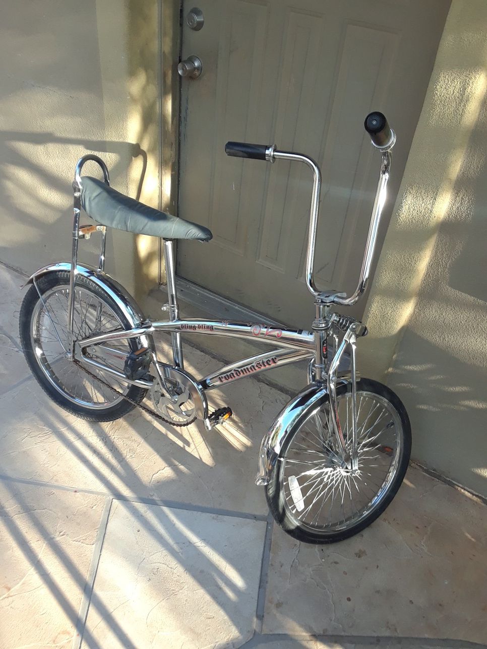 Lowrider bike 20-inch wheel