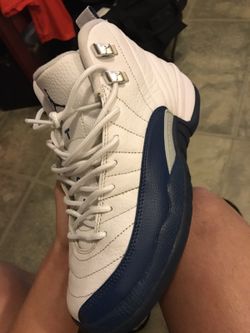 Jordan 12 size 5