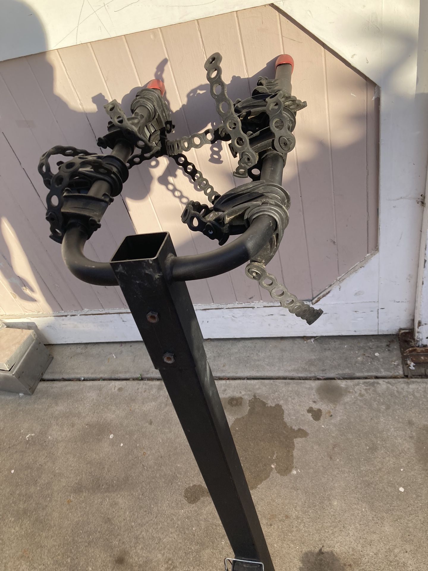 rack for 4 bikes