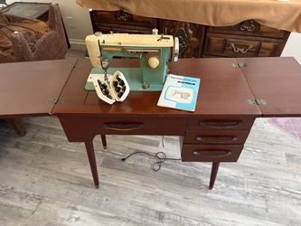 Vintage Sewing Machine