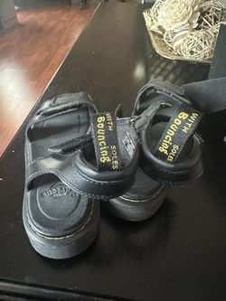 Kid Dr Martens Sandal 
