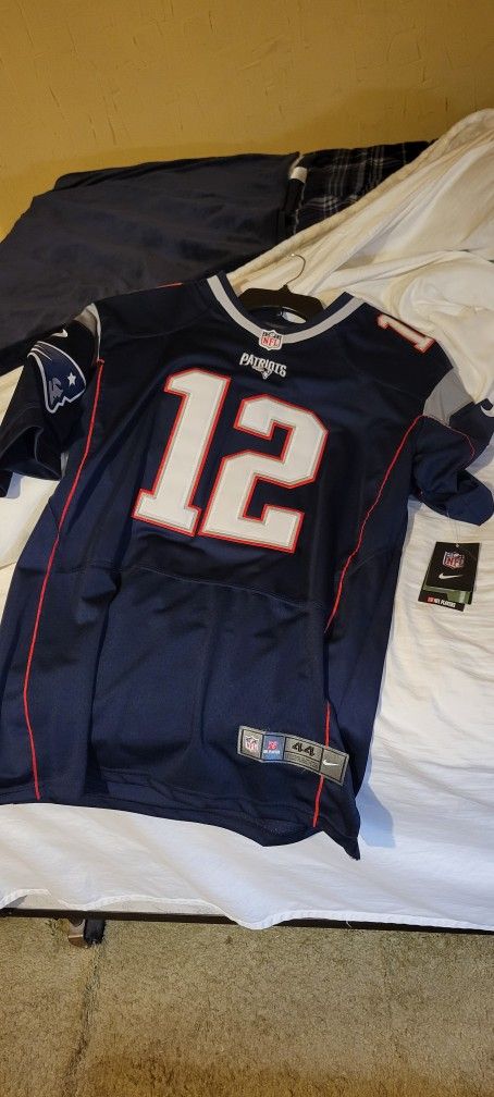 Tom Brady New England Patriots Jersey Size 44 NFL Players Nike Original Jersey With All The Tags $200