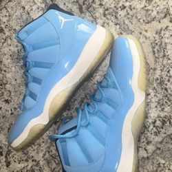 Jordan Retro Pantone 11 