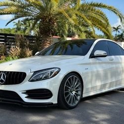 2016 Mercedes-Benz C 300   