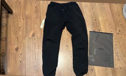 Black Essentials Sweatpants