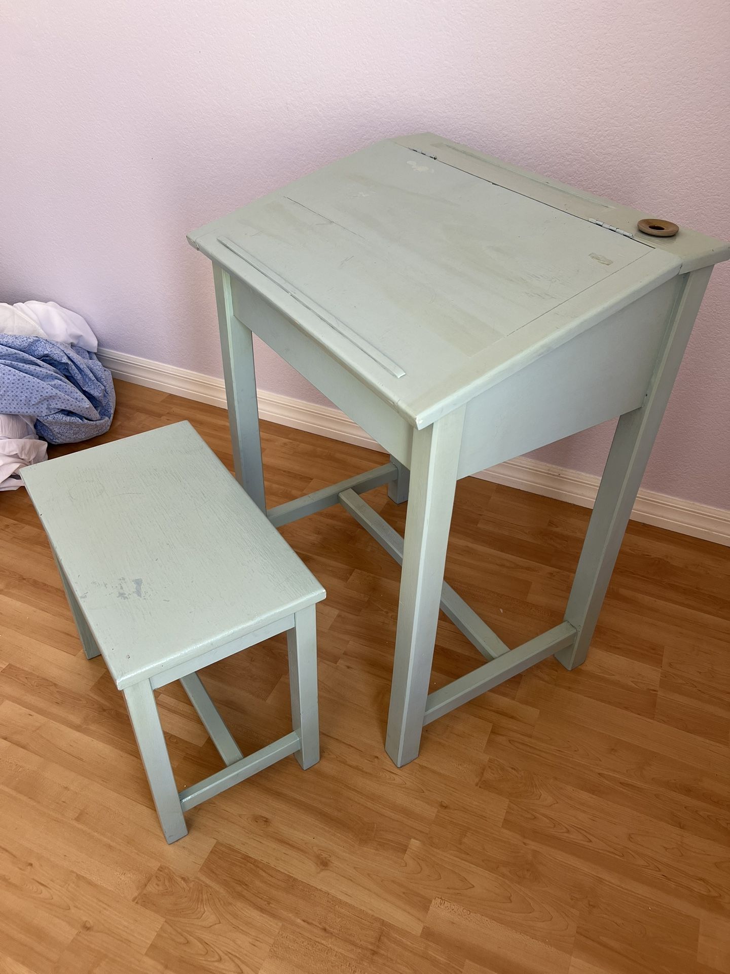 Student desk with Stool