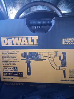 DeWalt Rotary Hammer  Drill Kit