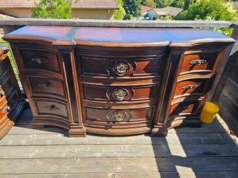 Dresser and nightstand