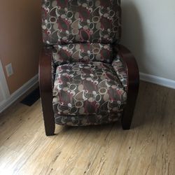 Recliner and ottoman/chest