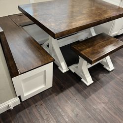 Breakfast Nooks & Tables Custom Made