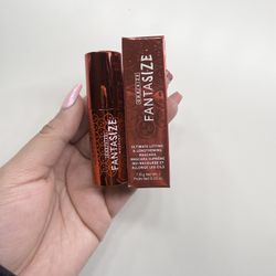 One/Size Fantasize Black Ultimate Lifting & Lengthening Mascara 