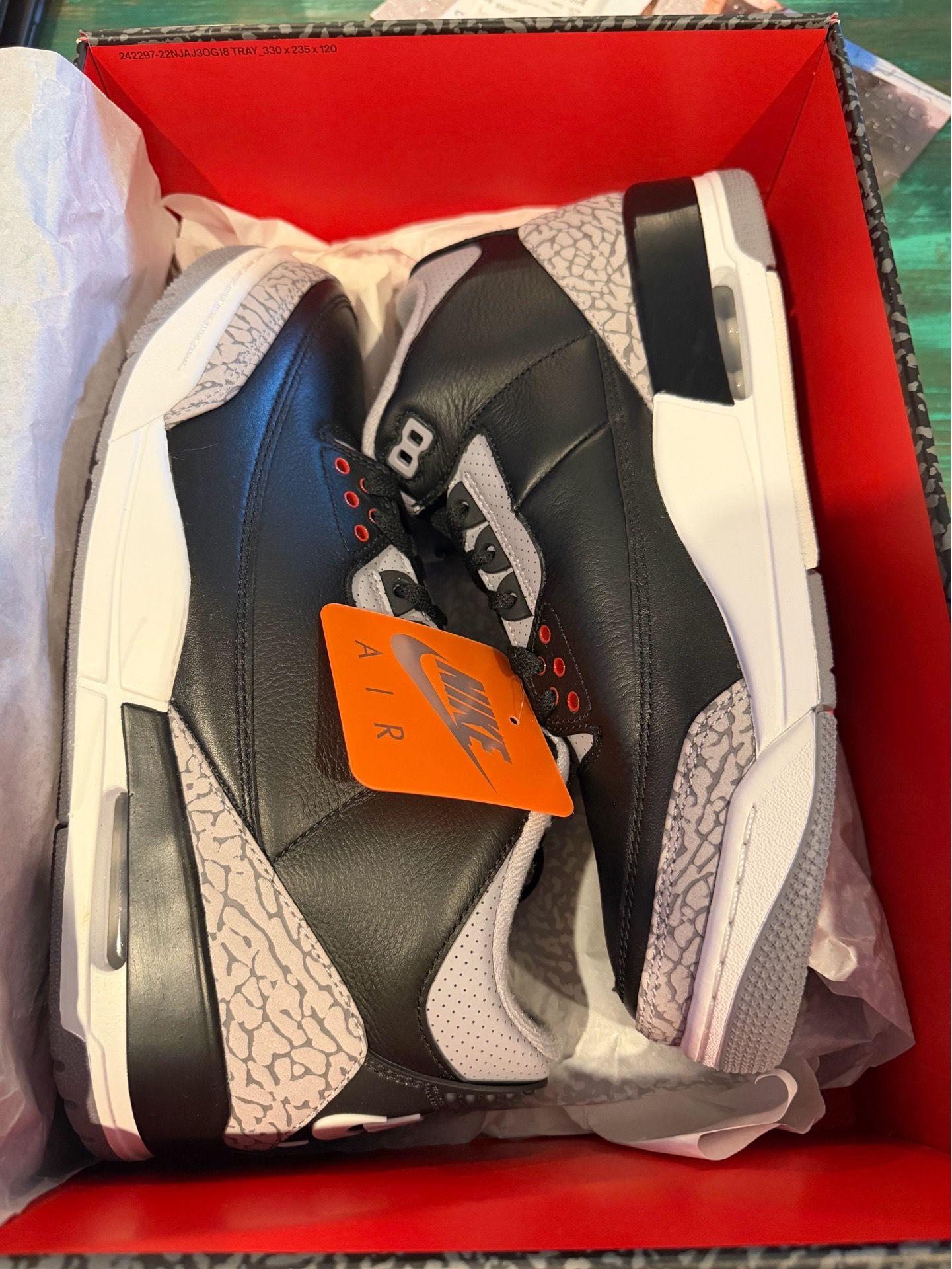 Air Jordan Retro 3 Cement