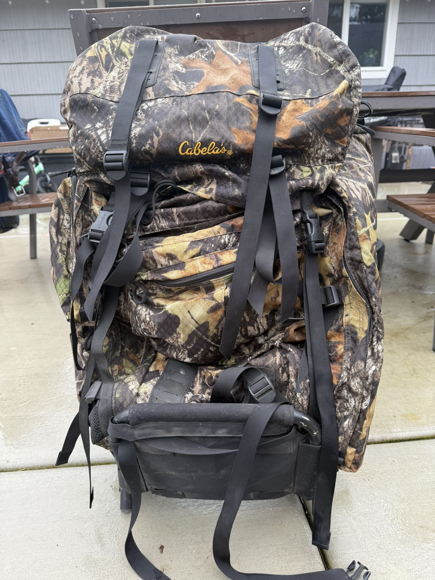 Cabelas Alaska 2 Frame Pack