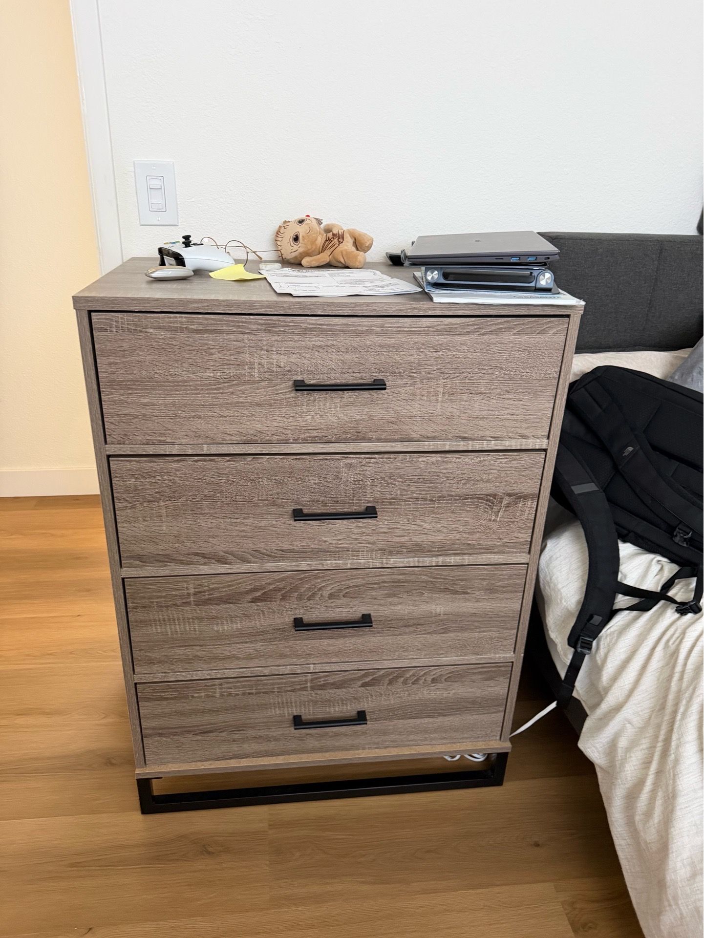 Dresser