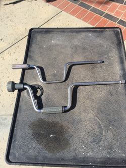 Manual crank tools