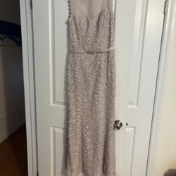Beautiful mermaid style lace dress
