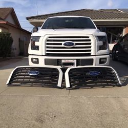 15-17 oem Ford F-150 Grill