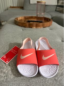 Toddler Nike sandals