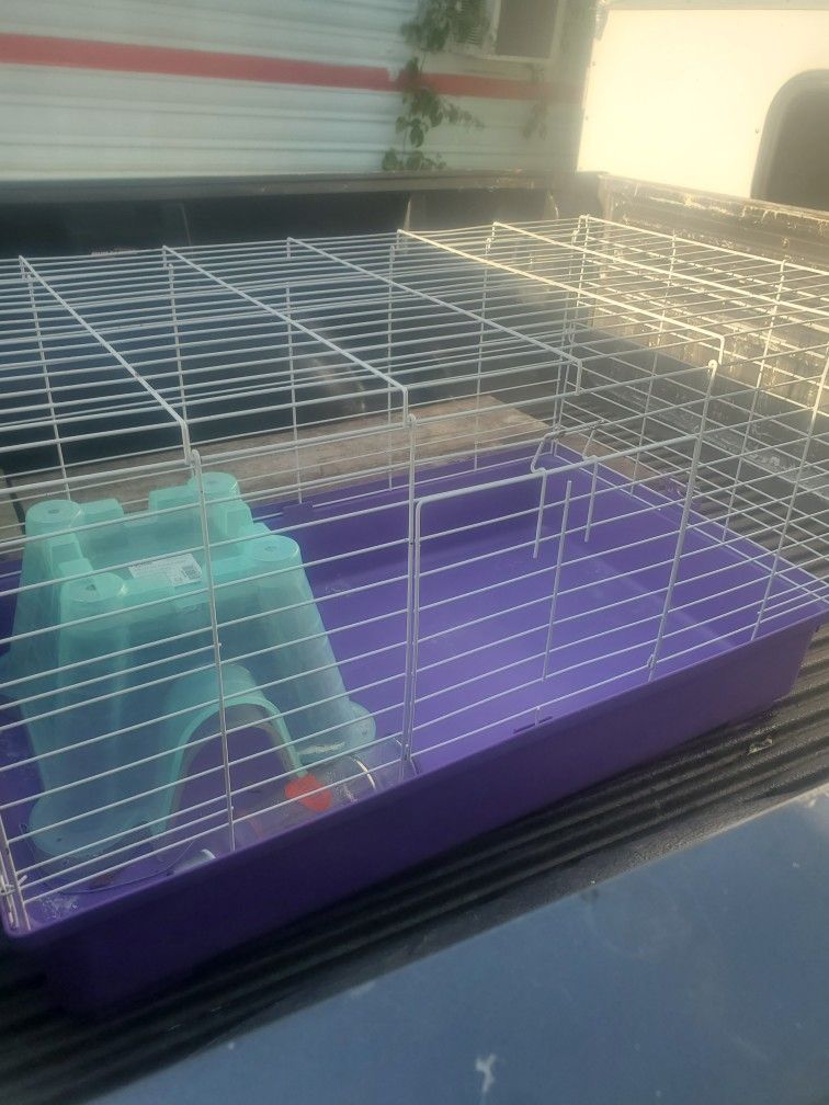 Small Critter Cage