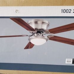 52 Inch Hugger Ceiling Fan .