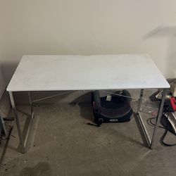 4ft Table