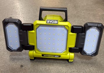 RYOBI 3 panel led work light