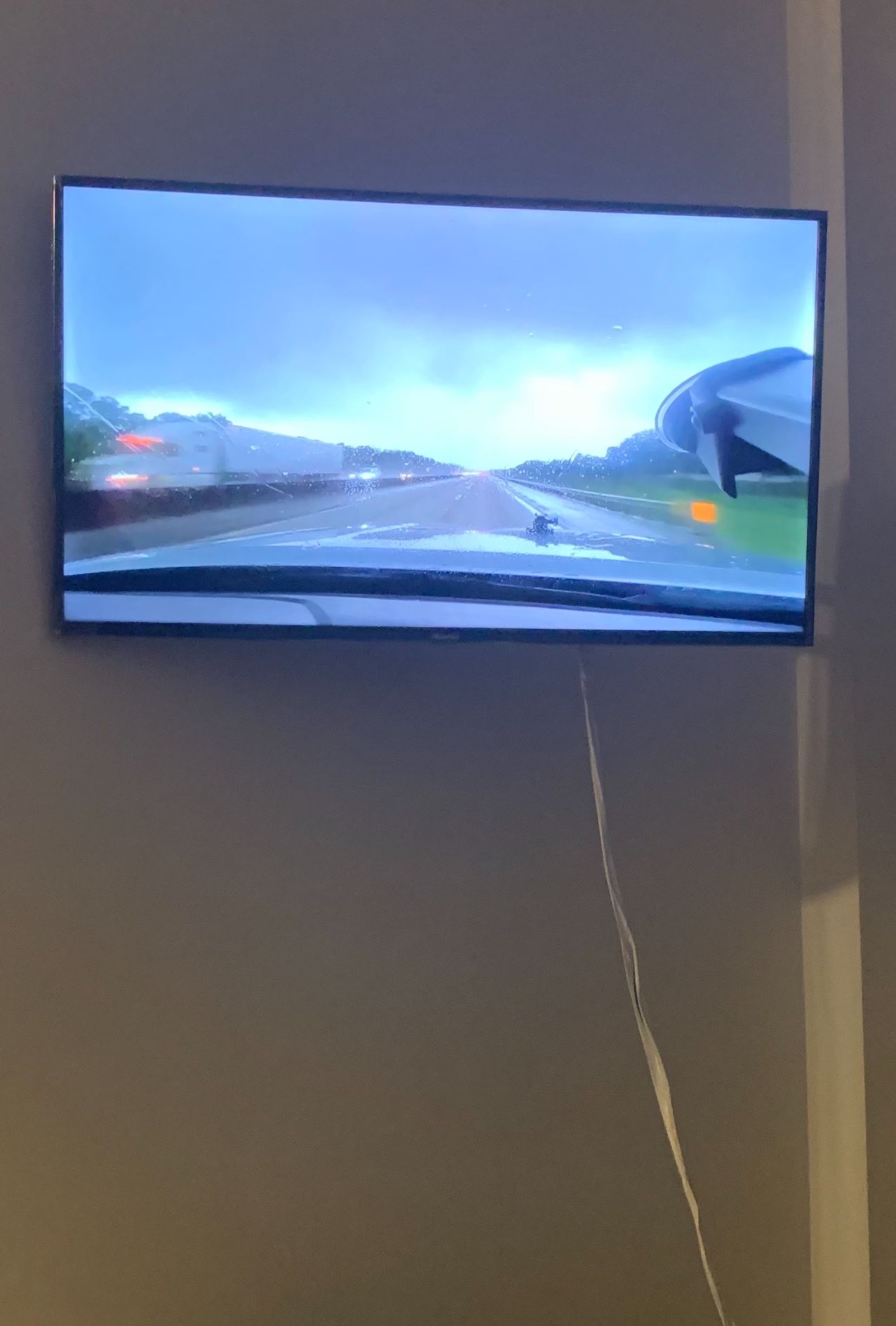 Hisense 40” LED Smart TV - 50Bucks - Pick-Up Only
