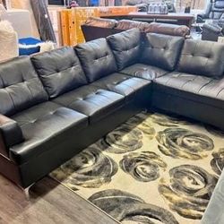 Sectional Sofa Couch Finance and Delivery Available Vancouver