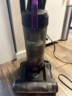 Bissell PowerForce Helix Bagless Upright Vacuum Cleaner,