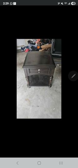 End table