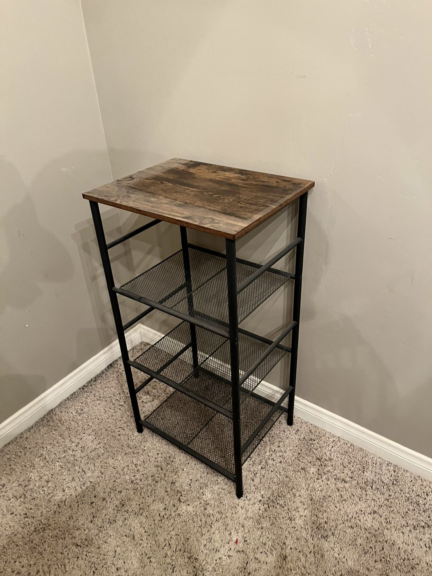 Stand Shelves